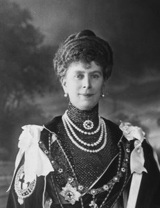 Koningin Mary, gemalin van Koning George V van het Verenigd Koninkrijk, ca. 1910s door Unbekannt