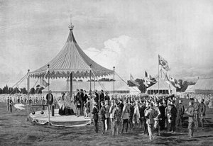 Koningin Victoria vuurt het eerste schot af in Wimbledon, juli 1860, ca. 1920 door Unbekannt