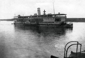 Rode Kruis rivierboot op de Tigris Rivier, Mesopotamië, WOI, 1918 door Unbekannt