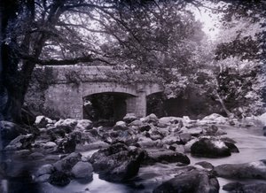 Rivier en brug bij Plymouth in Devon, 1920