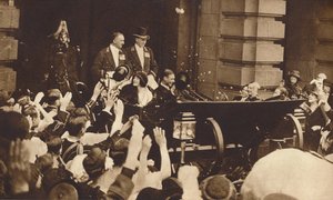 Rozenblaadjesregen, 26 april 1923, 1937 door Unbekannt