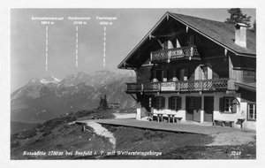 Rosshutte en de Wettersteingebirge bergen, nabij Seefeld, Oostenrijk door Unbekannt