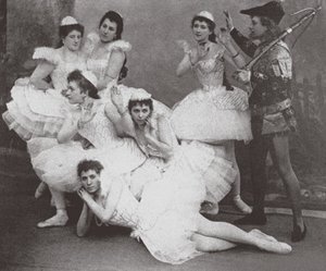 Scène uit het ballet Het Zwanenmeer, Mariinsky Theater door Unbekannt