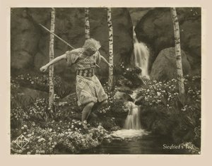 Scène uit de film Die Nibelungen: Siegfried door Fritz Lang, 1924 door Unbekannt