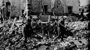 Zuid-Wales had zijn beurt vroeg in het nieuwe jaar. Een brancardploeg brengt een gewonde in veiligheid door Unbekannt