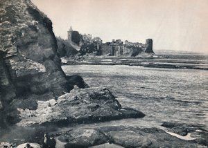 St. Andrews - Het kasteel, gezien vanuit het zuidoosten, 1895