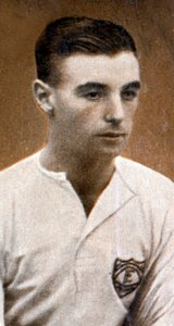 Stanley Matthews 1915-2000, Stoke City voetballer, 1935 door Unbekannt