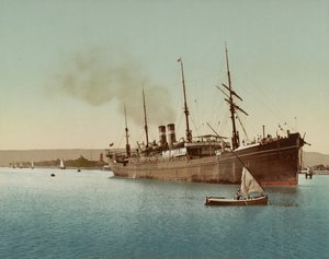 Suezkanaal, schip dat de Rode Zee binnenvaart nabij Port Tewfic, ca. 1900 door Unbekannt