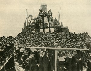 De Aartsbisschop van York bezoekt Britse matrozen van de Koninklijke Marine, Eerste Wereldoorlog, 1914, ca. 1920 door Unbekannt