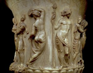 De Borghese Krater of Vaas, detail van reliëf dat Dionysus en zijn maenaden uitbeeldt, Grieks, Neo-Attisch, late 2e eeuw v.Chr. (marmer) door Unbekannt