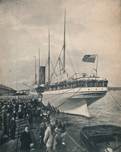 Het Braemar-kasteel op weg naar de Kaap, met troepen, c1900
