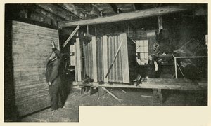 De camera in de werkplaats - toont de grootte van de plaat houder, 1901