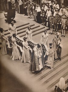 De Kroningsceremonie in de Abdij: De Processie van de Koningin, 1937 door Unbekannt