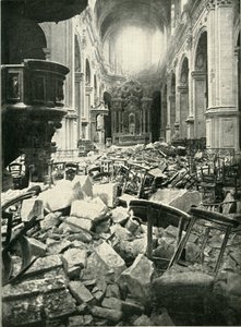 De schade aan de kathedraal van Cambrai, 1919 door Unbekannt