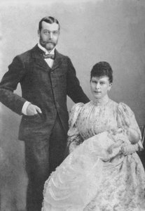 De Hertog en Hertogin van York, met de jonge Prins Edward, 1894 1936