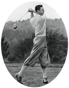 De hertog van York speelt golf in 1934, 1937 door Unbekannt