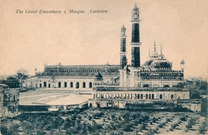 De Grote Emambara & Moskee. Lucknow, ca. 1900 door Unbekannt