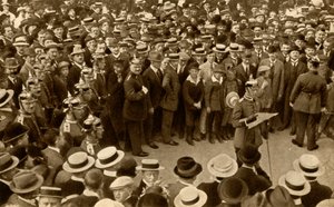De proclamatie van oorlog door de Kaiser tegen Groot-Brittannië...Berlijn, Duitsland, 4 augustus 1914, 1933 door Unbekannt