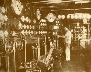 Het Hoofdplatform van de Hoofdmotor van de Aquitania, ca. 1930 door Unbekannt