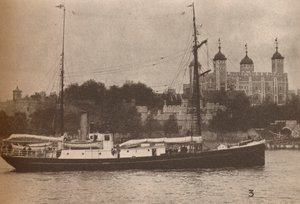 De Quest, waarin Sir Ernest Shackleton in september 1921 vertrok, op wat zijn laatste reis zou blijken te zijn door Unbekannt