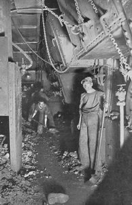 De Stookruimte van een Slagschip, 1914 door Unbekannt