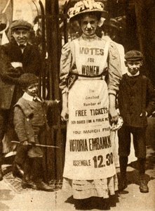 De Suffragette Huishoudster 1908, 1933 door Unbekannt