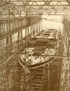 De White Star Liner Doric in Aanbouw, ca. 1930