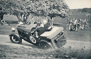 Het begin van een valpartij in Donington Park, 1937