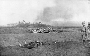 Het wrak van Zeppelin LZ93 L44, St Clement, Frankrijk, 20 oktober 1917 door Unbekannt