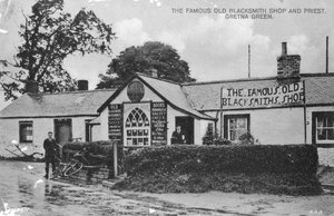De beroemde oude smederij, Gretna Green, Dumfriesshire, Schotland, 20e eeuw