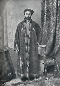 De officier verantwoordelijk voor het heiligdom in Mashhad, Perzië, 1902 door Unbekannt