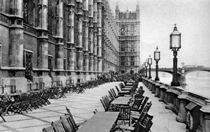 Het terras van het Lagerhuis, Londen, 1926-1927