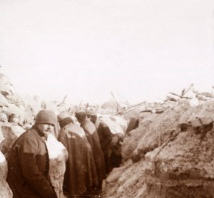 Loopgraven, Tahure, Noord-Frankrijk, ca. 1914-ca. 1918 door Unbekannt