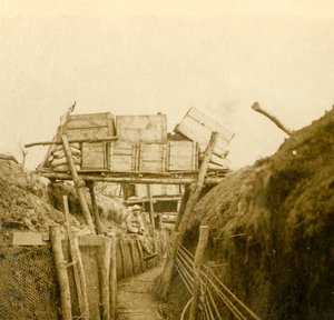 Loopgraven bij Les Éparges, Noord-Frankrijk, ca. 1914-ca. 1918 door Unbekannt