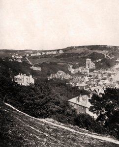 Uitzicht op Hastings vanaf East Hill, Sussex, ca. 1900