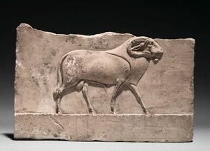 Votiefreliëf van een ramgodheid, 305-30 v.Chr. door Unbekannt