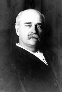 William de Wiveleslie Abney, Engelse chemicus, ca. 1900 door Unbekannt