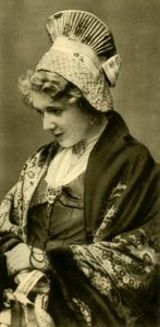 Vrouw in traditionele klederdracht, Neder-Oostenrijk, ca. 1935 door Unbekannt