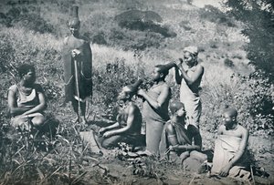 Zulu meisjes haarverzorging door Unbekannt