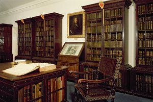 Interieur van Pepys Bibliotheek, Magdalene College, Cambridge door Unbekannt Unbekannt