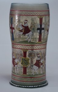 Kurfuerstenhumpen geëmailleerd met scènes van keizer en zeven keurvorsten op witte paarden, Boheems, 1625