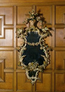 Laat George II girandole met bladgegoten metalen kandelaars door Unbekannt Unbekannt