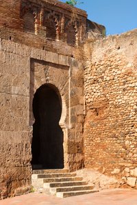 Niebla, Huelva Provincie, Andalusië, Zuid-Spanje. Puerta del Buey, of Poort van de Os, een van de ingangen door de muren naar de stad.