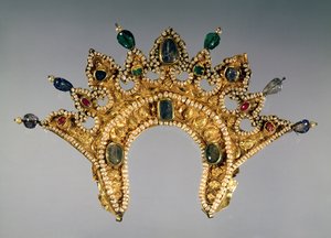 Russische diadeem, goud bezet met parels en halfedelstenen, begin 17e eeuw door Unbekannt Unbekannt