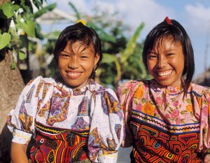 Twee Cuna Indiaanse meisjes