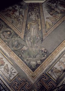 Allegorische figuur van de herfst, detail van een mozaïekvloer die de seizoenen en jachtscènes afbeeldt, uit de Constantijnse Villa in Daphne, Romeins, ca. 325-330 n.Chr. (marmer, kalksteen en glasmozaïek) door Unbekannt