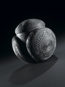Gesneden bal van Glass Hill, Towie, Aberdeenshire, Neolithisch, ca.3000 v.Chr. door Unbekannt