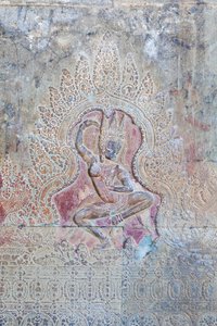 Dansende Apsara reliëf op de buitenste westelijke muur, Angkor Wat, Cambodja