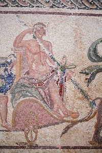 Detail van De Triomf van Dionysos - Terugkeer van de god van een militaire expeditie naar India - Dionysos zittend op een wagen getrokken door twee panters - Paphos mozaïeken, Huis van Dionysos, Eind 2e eeuw na Christus - Eind 2e eeuw na Christus - Cyprus  door William M. Timlin