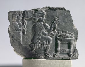 Elamitische vrouw aan het spinnen, Neo-Elamitische Periode, c.700-600 v.Chr. (bitumen) door Unbekannt